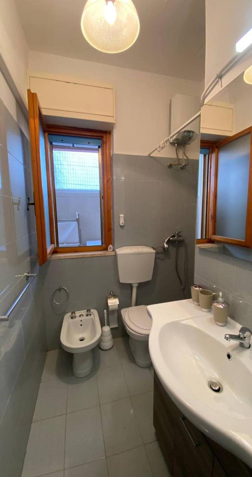 Casa Vacanza Nonna Maria Torre Pali Bagian luar foto